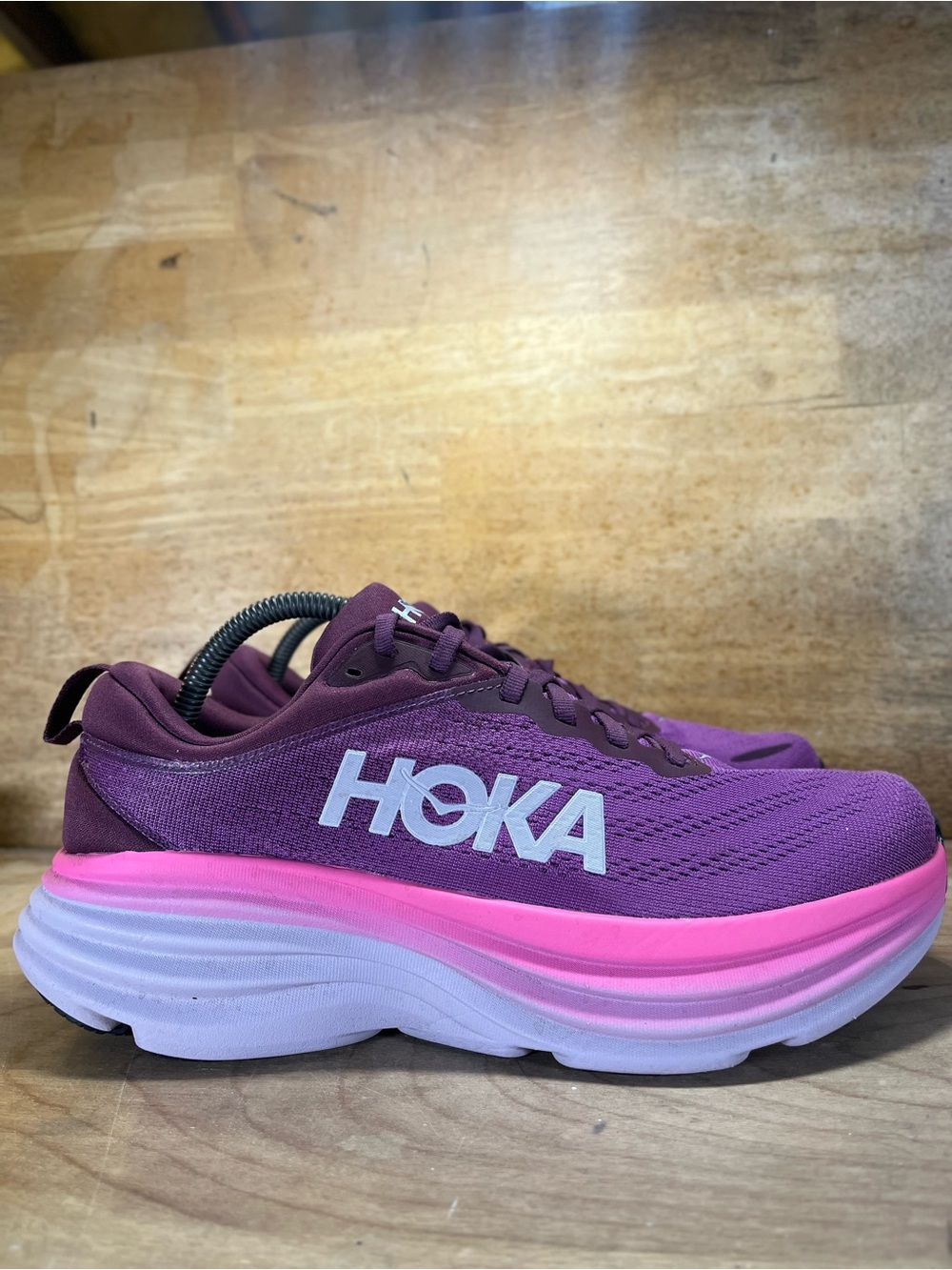 Hoka One One Bondi 8 REFLECTIVE Womens Size 10 Running Shoes Sneakers Purple